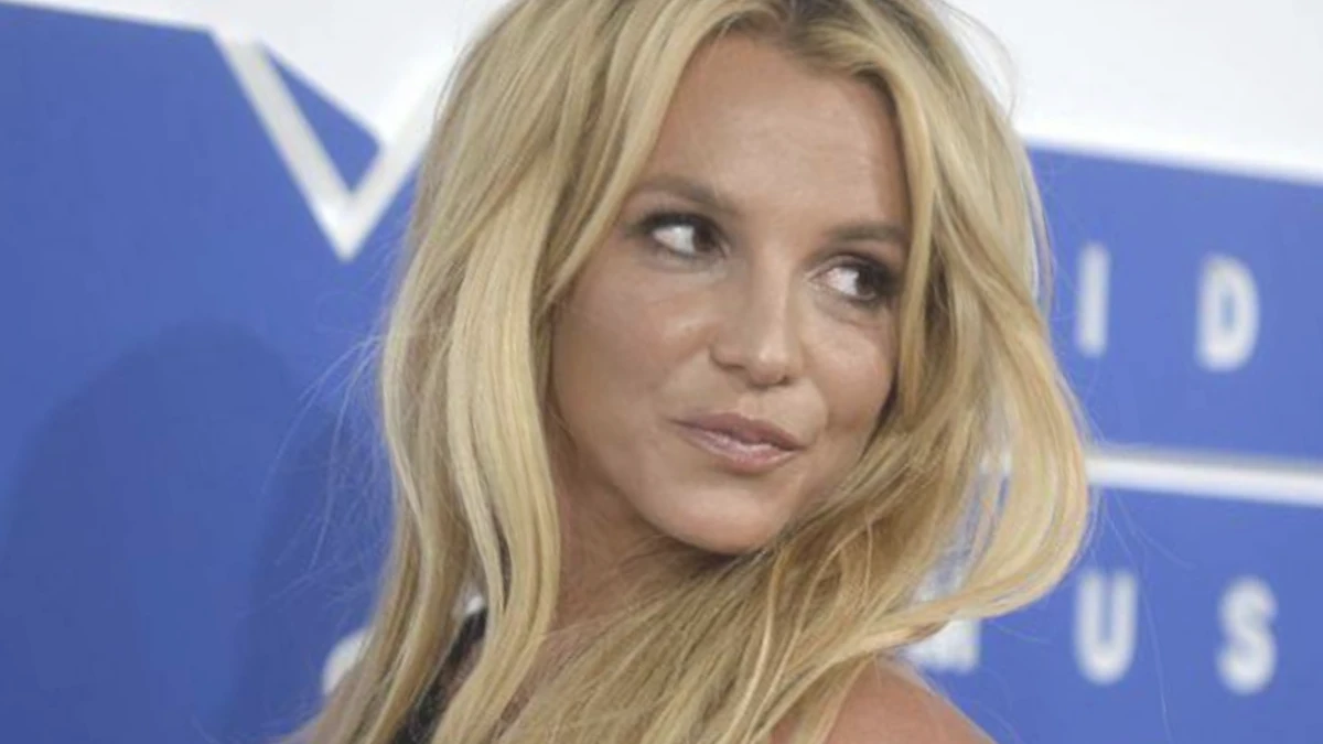 Britney Spears treatment for cold sores